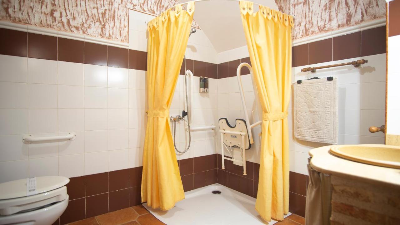 Casa Rural Santa Elena Villafranca de los Caballeros Ngoại thất bức ảnh