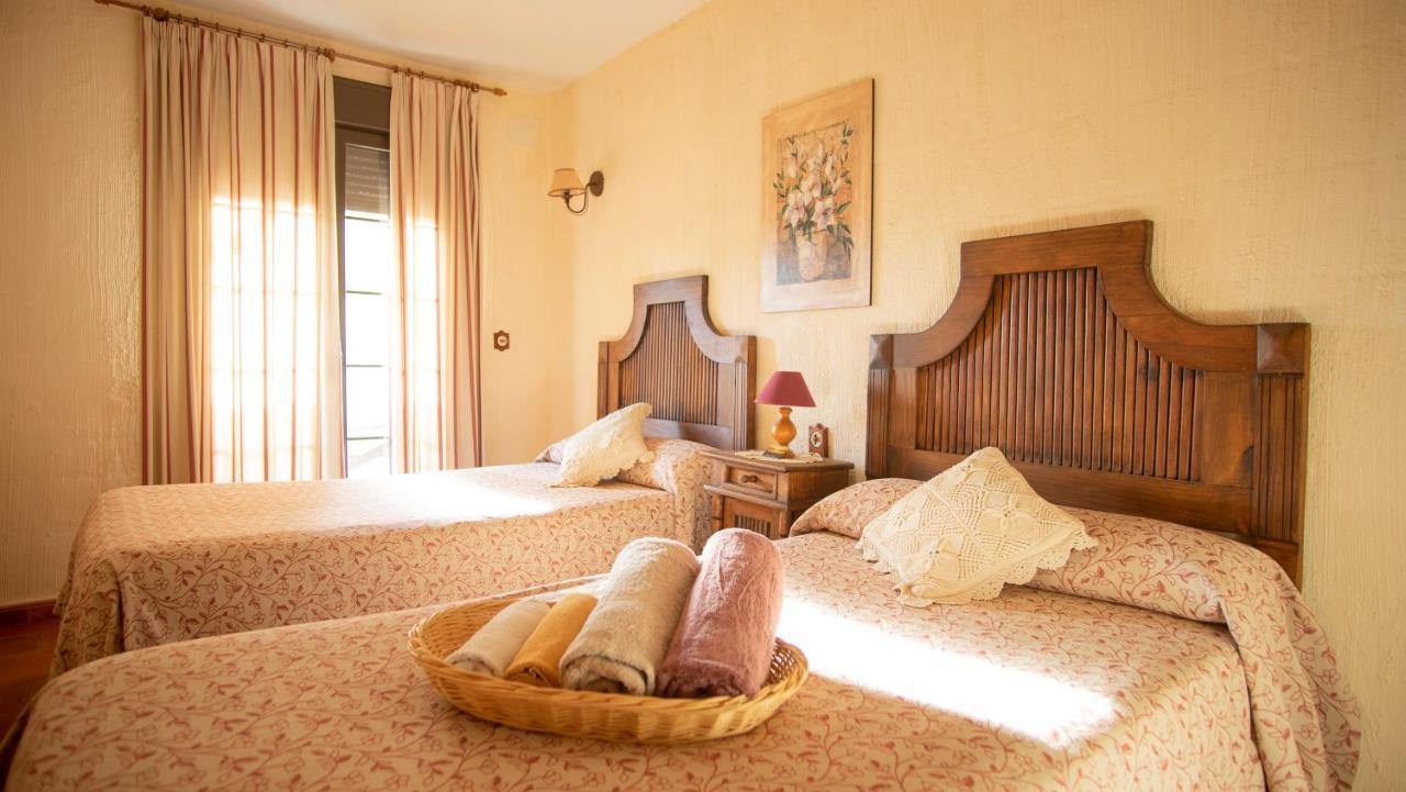 Casa Rural Santa Elena Villafranca de los Caballeros Ngoại thất bức ảnh