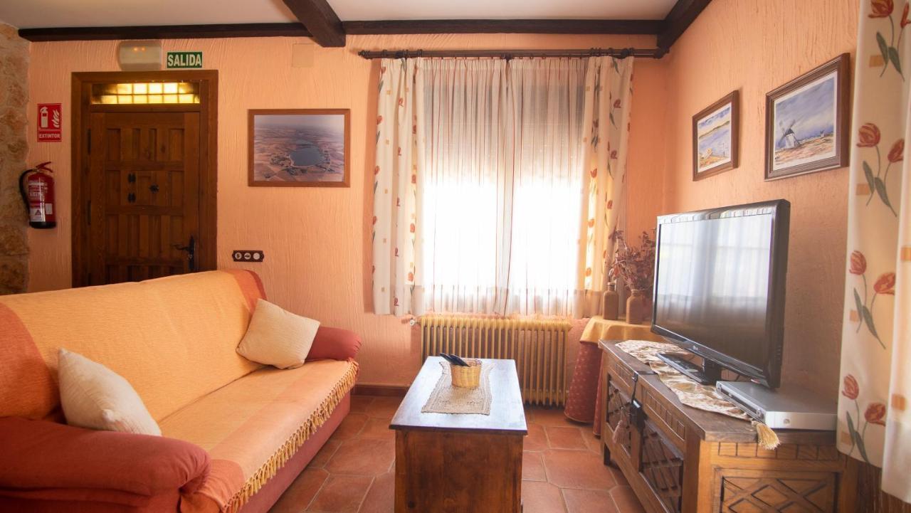 Casa Rural Santa Elena Villafranca de los Caballeros Ngoại thất bức ảnh