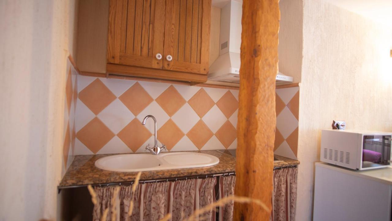 Casa Rural Santa Elena Villafranca de los Caballeros Ngoại thất bức ảnh