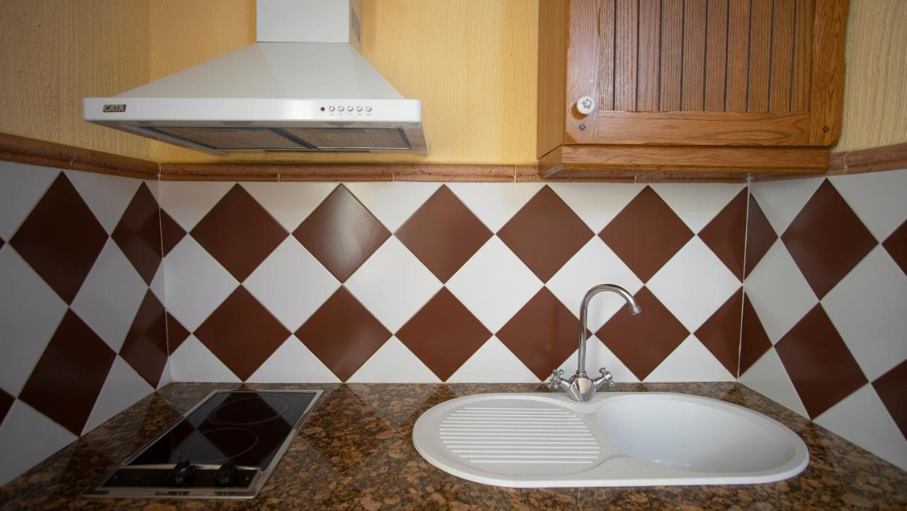 Casa Rural Santa Elena Villafranca de los Caballeros Ngoại thất bức ảnh
